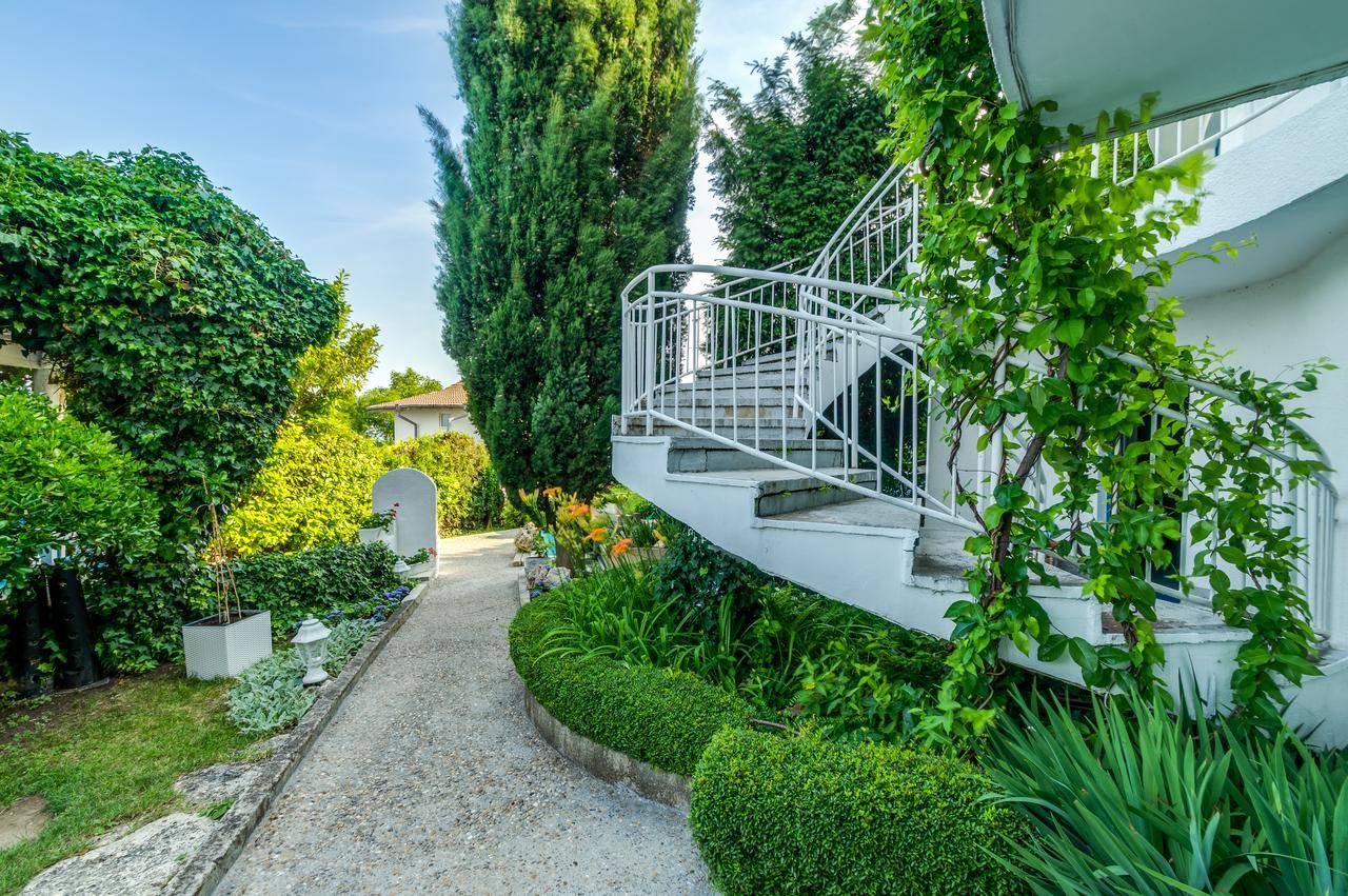 Villa White Dove Golden Sands Εξωτερικό φωτογραφία